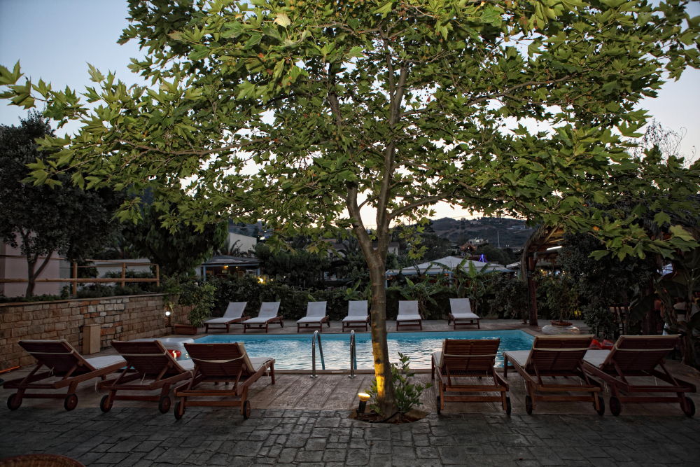 העיירה רתימנו Niriides Beach Hotel מתקנים תמונה