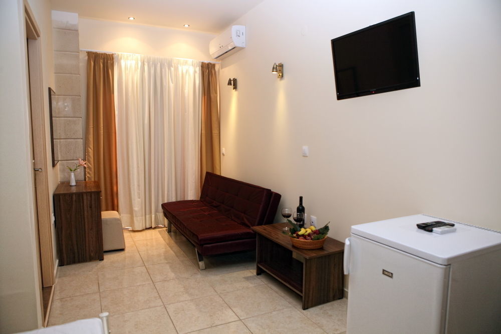 העיירה רתימנו Niriides Beach Hotel חדר תמונה