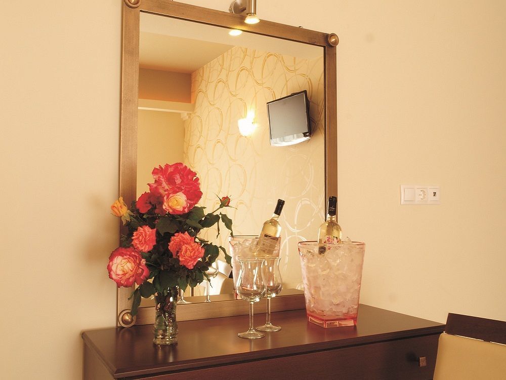 העיירה רתימנו Niriides Beach Hotel חדר תמונה